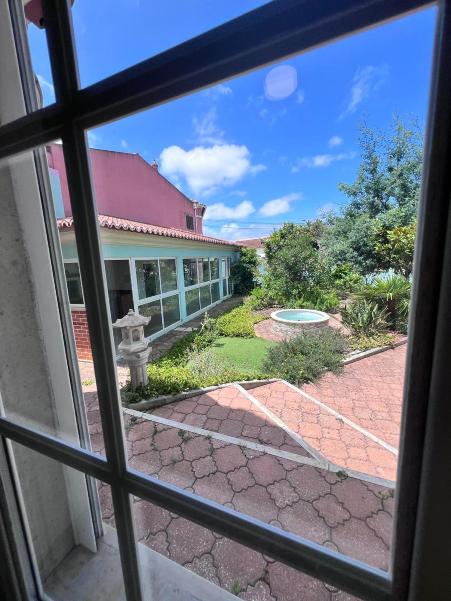 Villa Charming 5 Min From *